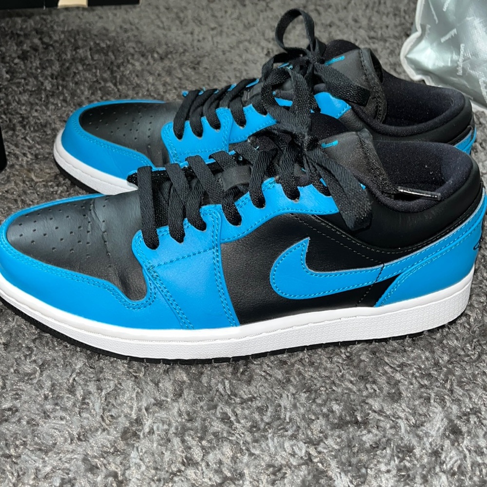 Nike Jordan Lows